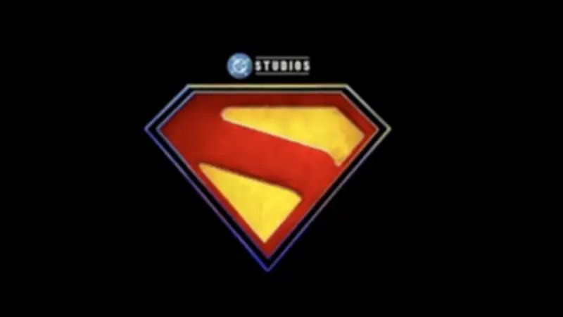 تقييمات أولية إيجابية لفيلم Supergirl مع إعلان DC عن بوستر جديد وتغييرات محتملة