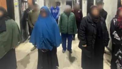 القبض على عصابة تستغل 14 طفلاً في التسول بالقاهرة وتوجيه تهم جنائية لـ 9 متهمين