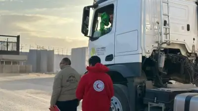 الهلال الأحمر المصري يطلق قافلة زاد العزة 156 حاملة 2760 طن مساعدات لغزة