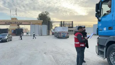 الهلال الأحمر يطلق القافلة 163 «زاد العزة» حاملة 3,360 طن مساعدات لغزة