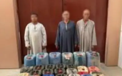 ضبط 1800 لتر مواد بترولية واعتقال 3 بتهمة تجميعها لإعادة بيعها بالسوق السوداء في أسوان