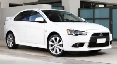 ميتسوبيشي لانسر 2016 أوتوماتيك بـ 700 ألف جنيه في السوق المصري للسيارات المستعملة