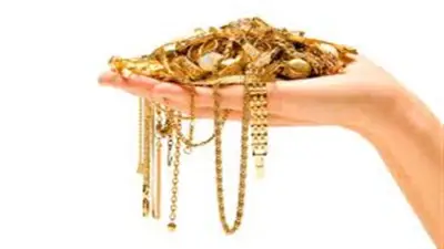 تراجع جديد في أسعار الذهب اليوم: عيار 21 يخسر 100 جنيه في سوق الصاغة