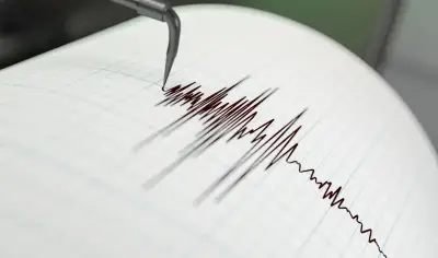 زلزال الفجر يهز مصر.. هزة أرضية بقوة 3.61 درجة شعر بها سكان القاهرة والمحافظات