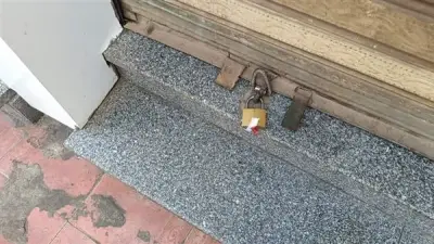 حملة مرافق بالجيزة تغلق 4 محال وتزيل 850 إشغالاً في 3 أحياء