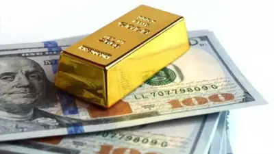 تصاعد التوترات في الشرق الأوسط يلهب الأسواق العالمية: الذهب يحلق إلى 5320 دولاراً والدولار في قلب العاصفة