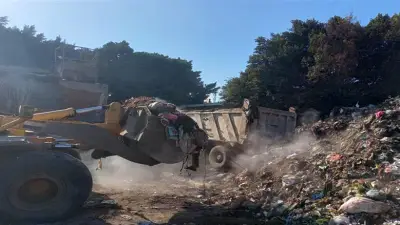 محافظ الغربية يتابع حملة نظافة مكثفة: رفع 570 طن مخلفات من حي ثان طنطا خلال 3 أيام