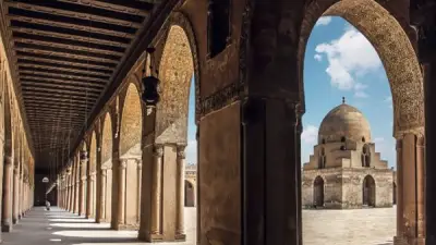 موعد أذان المغرب اليوم في المنيا: 6:03 مساءً لليوم 24 رمضان