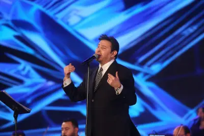 هاني شاكر يواجه أزمة صحية مفاجئة ويخضع للعلاج في المستشفى