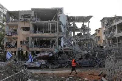 دمار هائل في تل أبيب جراء الرشقات الصاروخية الإيرانية: خسائر مادية وبشرية فادحة