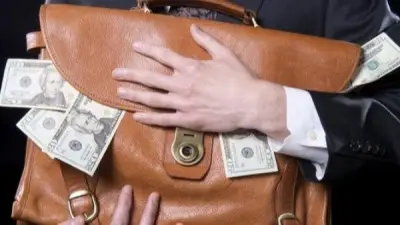 حالات تصل فيها جريمة الاختلاس إلى السجن المؤبد: تفاصيل قانونية هامة