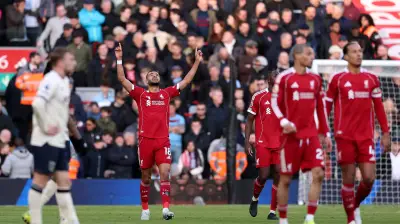 أسطورة ليفربول جرايم سونيس عالق في مطار أبوظبي بعد الهجمات الإيرانية