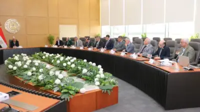 وزير الكهرباء يلتقي بلجنة إدارة الأزمات لضمان استقرار التغذية الكهربائية