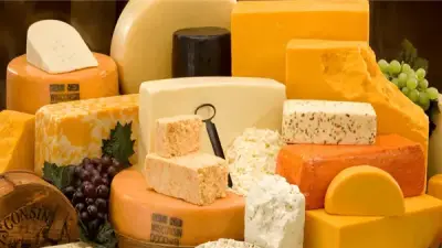 انخفاض أسعار الجبن الرومي والفلمنك في الأسواق خلال شهر رمضان