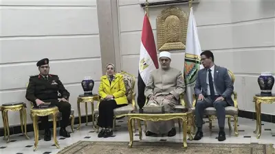 استقبال مفتي الديار المصرية في جامعة بنها لختام مسابقة قرآنية لذوي الهمم