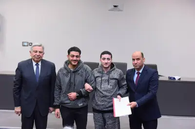 وزير العمل يسلم عقود عمل لذوي الهمم خلال زيارته لجامعة الجيزة الجديدة