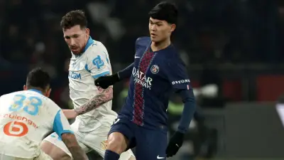 بعد أسابيع في باريس.. هل خدع إنريكي درو للرحيل عن برشلونة؟