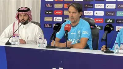 الهلال السعودي يجدد الثقة في المدرب سيموني إنزاجي رغم تراجع النتائج