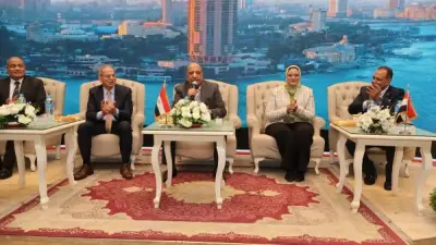 وزير الكهرباء يشارك العاملين إفطارهم الجماعي ويؤكد على دورهم الحيوي في تطوير القطاع