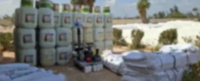 ضبط مصنع غير مرخص لإنتاج الأسمدة والمخصبات الزراعية المغشوشة بالشرقية