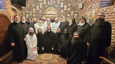 الأنبا بيجول يرأس القداس الإلهي في دير المحرق وسط أجواء روحية عميقة