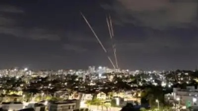 وزير الحرب الأمريكي يؤكد: غواصة أمريكية أغرقت سفينة حربية إيرانية في المحيط الهندي