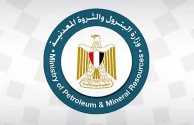 الشركة القابضة للبترول تنفي وجود صلة لمصر بناقلة الغاز قبالة السواحل الليبية