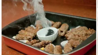 تحذير صحي: تدخين طعام الإفطار بالفحم المشتعل يهدد صحة الأسرة في رمضان