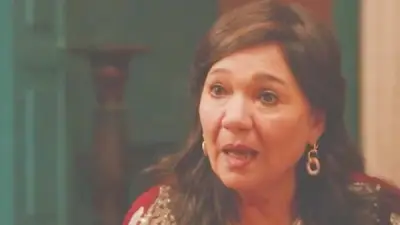 عايدة رياض تخطف الأنظار بشخصية ميمي في مسلسل بابا وماما جيران