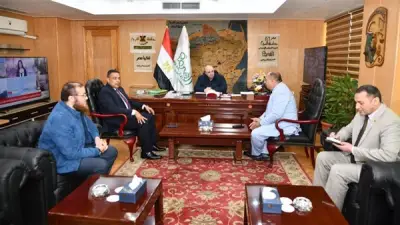 محافظ الفيوم يتابع آليات توريد محصول بنجر السكر مع شركة السكر لتعزيز الإنتاجية