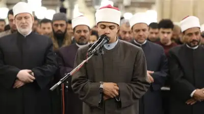صوت أزهري واعد يصدح في الجامع الأزهر خلال صلاة التراويح بتوجيهات الإمام الطيب
