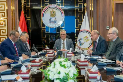 وزير الدولة للإنتاج الحربي يجتمع مع رؤساء مجالس إدارات الشركات المنتجة للذخائر