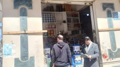 رئيس مدينة مرسى مطروح: حملات مكثفة لمراجعة تراخيص المحال التجارية وتحرير محاضر للمخالفين