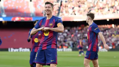 وكيل لوكا فوسكوفيتش يكشف عن موعد تحديد مستقبله وسط اهتمام برشلونة