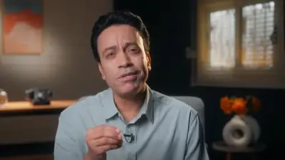 سامح حسين يروي قصة طباخ أنقذه إخلاصه في العمل من مصير مجهول