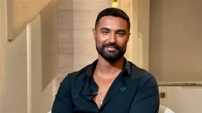 كريم فهمي: السوشيال ميديا تمنح الرخيص قيمة وتزعجني اللجان.. وتأثري بعادل إمام منذ الصغر