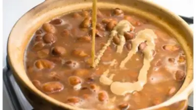 هنتسحر إيه النهاردة؟.. فول بالعصفر وطعمية بالجبنة الكريمي لسحور شهي في رمضان