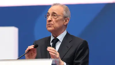 ريال مدريد يفكر في التخلي عن دين هويسين بعد موسم مخيب للآمال