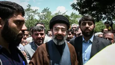 مجلس خبراء القيادة الإيراني يتجه نحو اختيار مجتبى خامنئي مرشداً جديداً