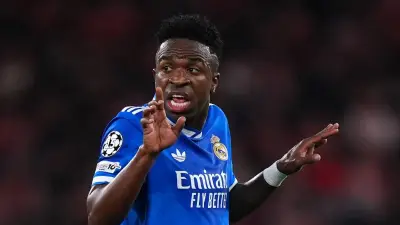 مستشار فينيسيوس جونيور ولوكاس باكيتا يتعرض لإطلاق نار في ريو دي جانيرو