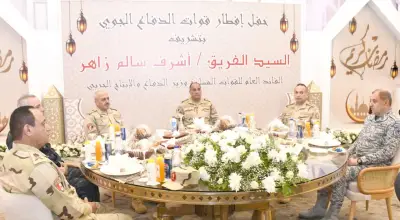 وزير الدفاع: رجال القوات المسلحة يدركون طبيعة المهام المكلفين بها مهما كلفهم من تضحيات