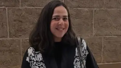 إيمي سمير غانم تخطف الأنظار بقفطان أبيض وأسود في إطلالة رمضانية