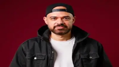 وفاة والد الشاعر خالد تاج الدين.. والعزاء على المقابر