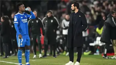 أربيلوا يؤكد: ريال مدريد يطمح للتتويج بدوري الأبطال قبل مواجهة مانشستر سيتي