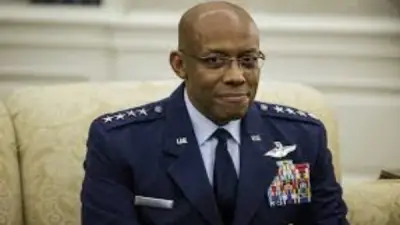 رئيس الأركان الأمريكي: إيران ليست أقوى مما توقعنا في العملية العسكرية