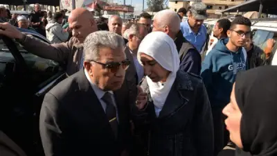 محافظ الدقهلية يتفقد موقف طلخا لضمان الالتزام بالتعريفة الجديدة للنقل