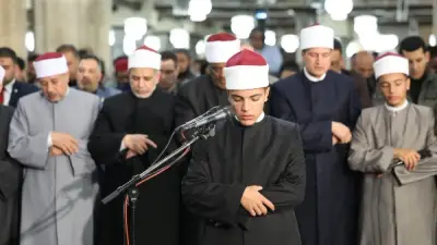 توجيهات شيخ الأزهر تتيح للطالب الحسن حسام إمامة آلاف المصلين بالجامع الأزهر