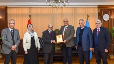 محافظ الإسكندرية يستقبل وفد جامعة فاروس لتعزيز التعاون في المشروعات التنموية والعلمية