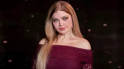 ياسمين الخطيب تخطف الأنظار بإطلالة حمراء جريئة عبر إنستقرام