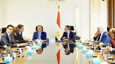 وزيرا التخطيط والمالية يبحثان مع البنك الدولي والأفريقي آليات تمويل مبتكرة للبنية التحتية